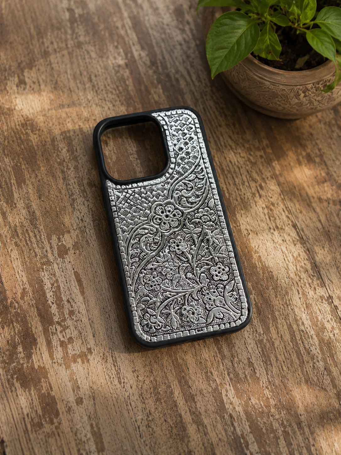 ZILVIQ Royal Bloom 925 Silver Luxury Case