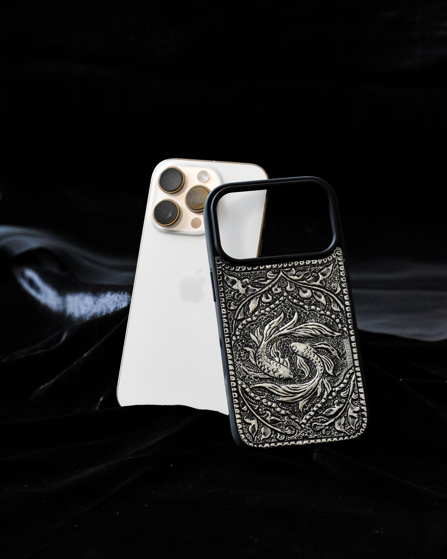 ZILVIQ Handcrafted Twin Fish Luxury iPhone Case