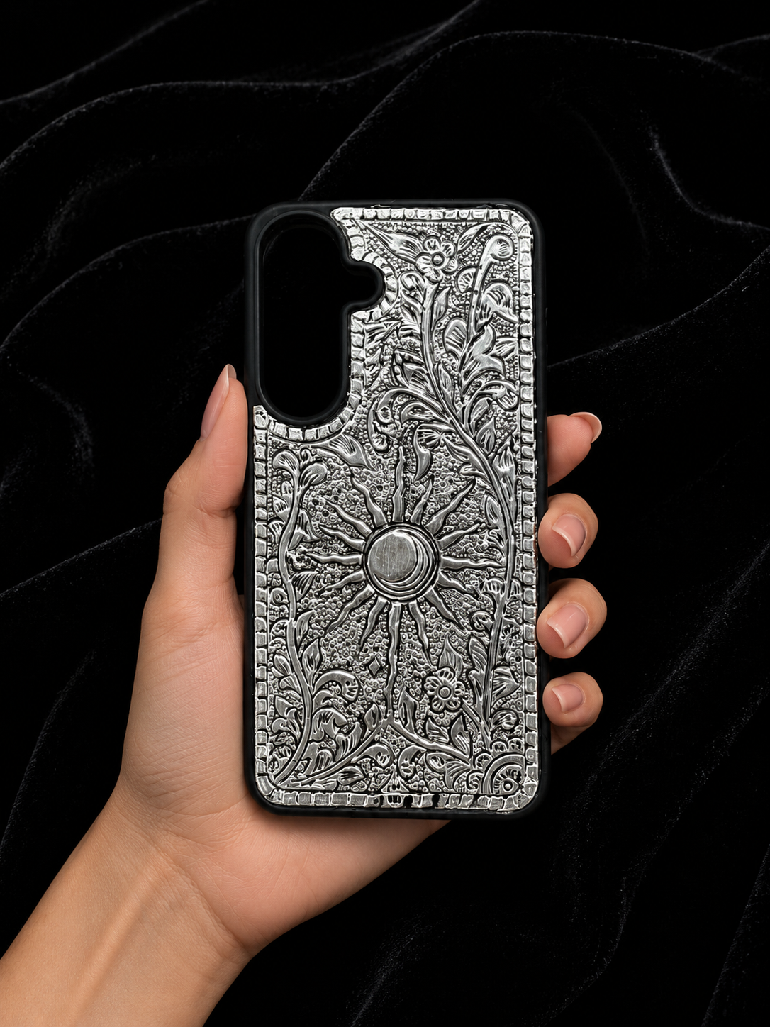ZILVIQ Solar Bloom 925 Silver Luxury Case