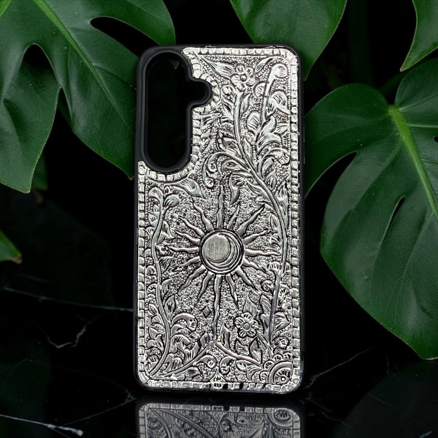 ZILVIQ Solar Bloom 925 Silver Luxury Case