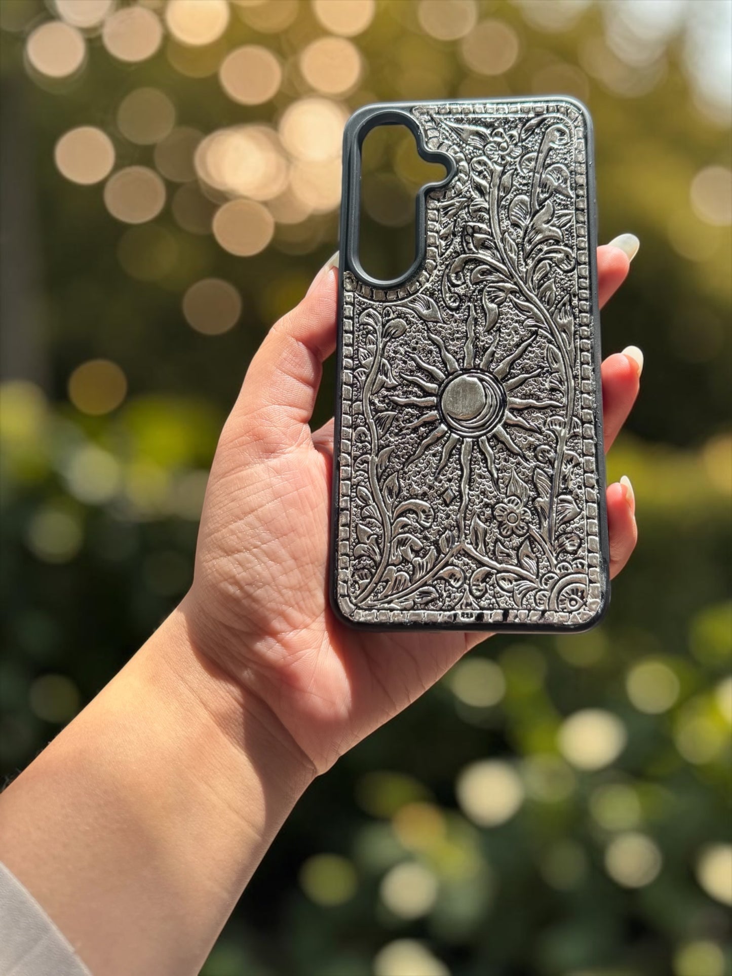 ZILVIQ Solar Bloom 925 Silver Luxury Case