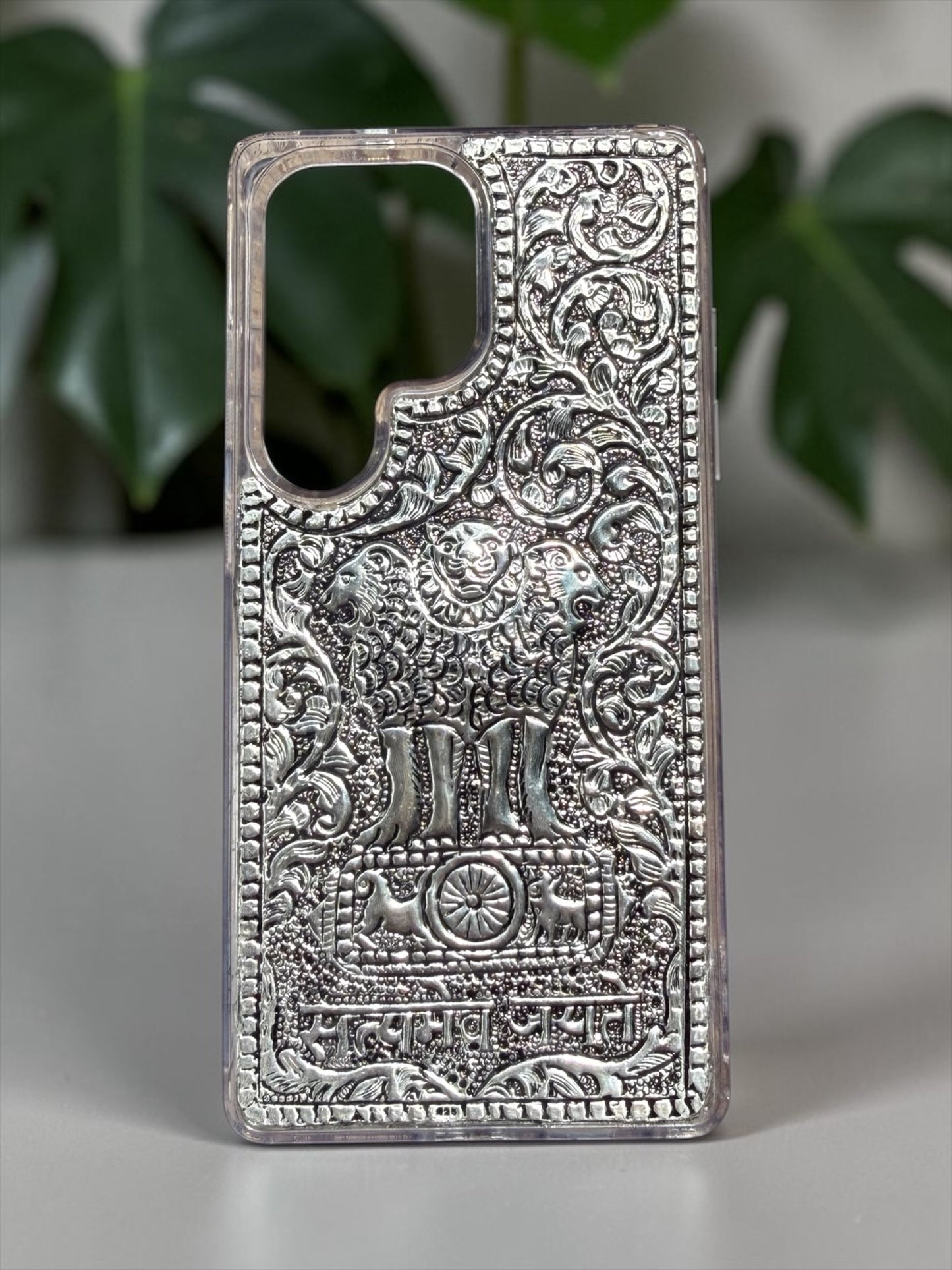 ZILVIQ Ashoka Heritage 925 Silver Luxury Case